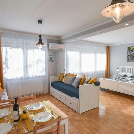 Vitalis Apartman Έγκερ Εξωτερικό φωτογραφία