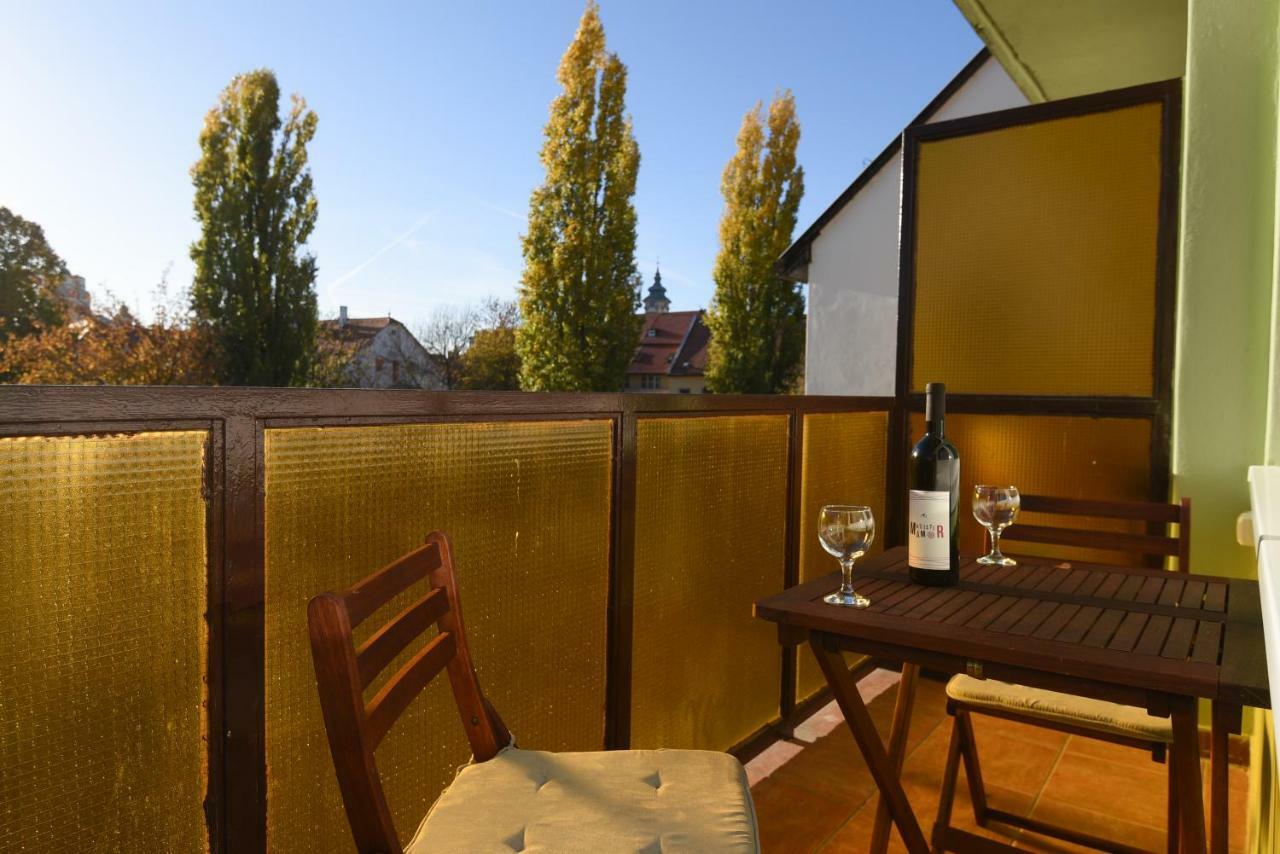 Vitalis Apartman Έγκερ Εξωτερικό φωτογραφία