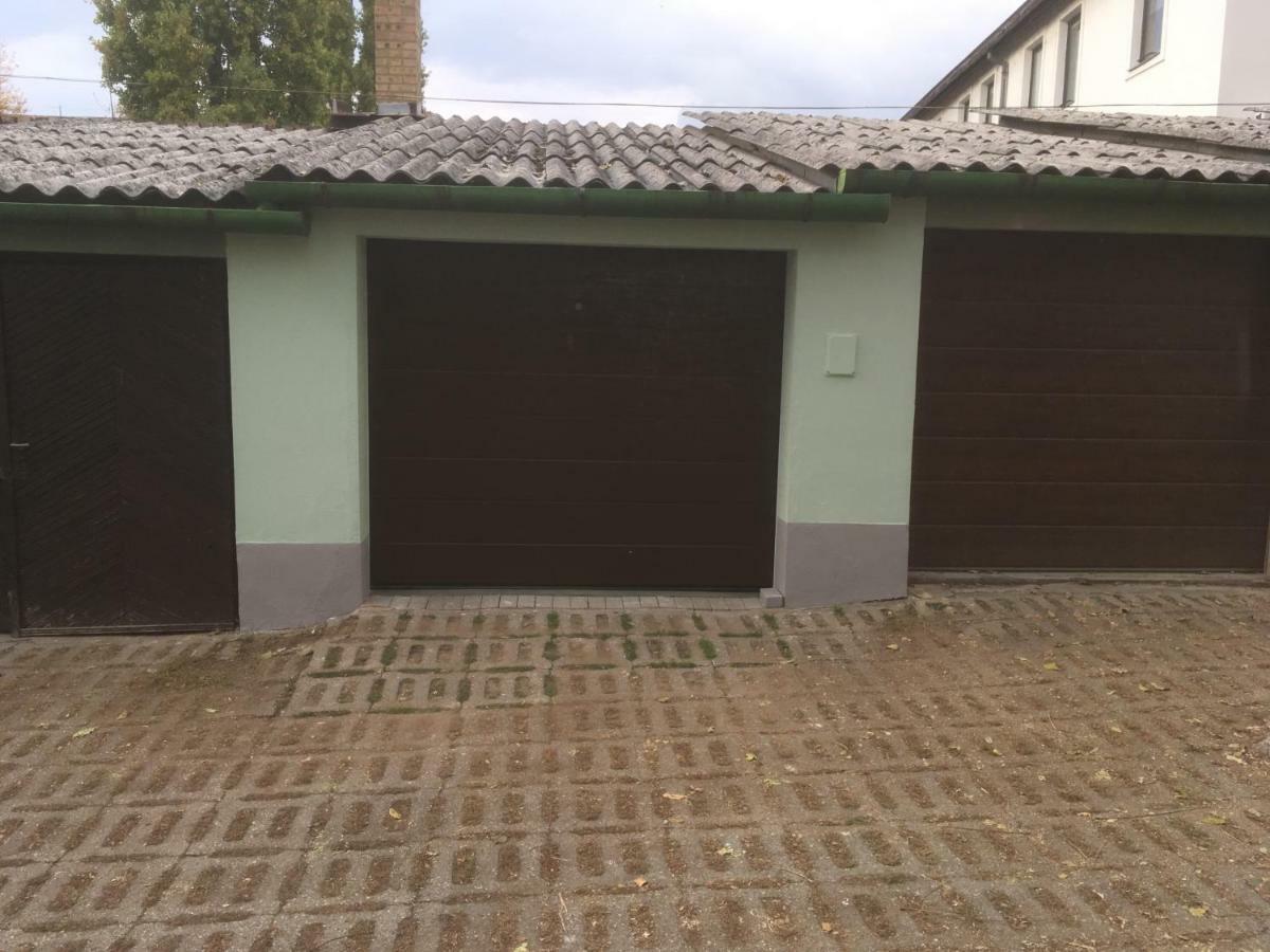 Vitalis Apartman Έγκερ Εξωτερικό φωτογραφία