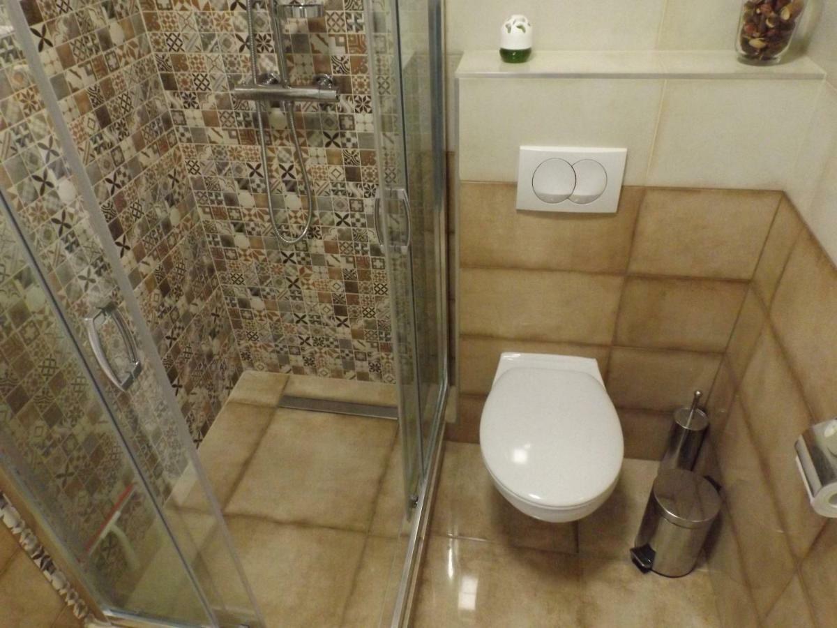 Vitalis Apartman Έγκερ Εξωτερικό φωτογραφία
